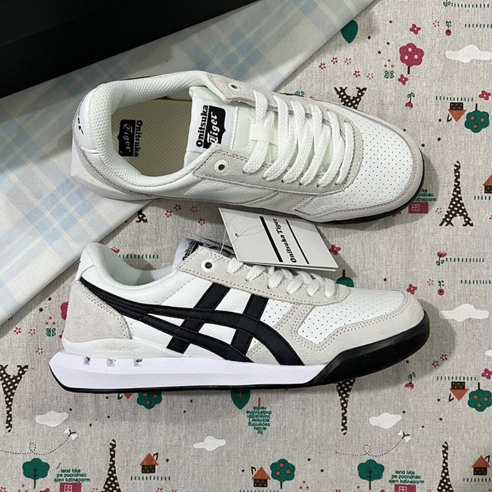 Onitsuka Tiger Ultimate 81 Ex Series White And Black Sneakers